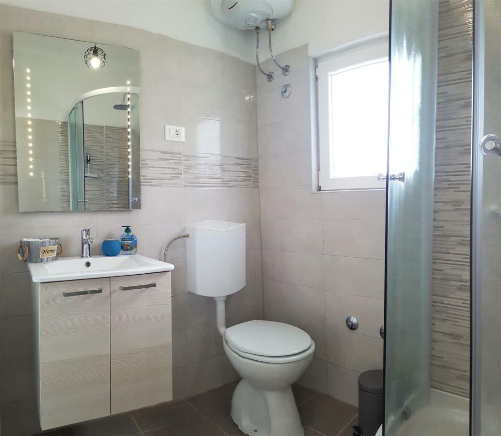 Apartment Svilan - Terrace With Sea View And Nature Зечево Экстерьер фото